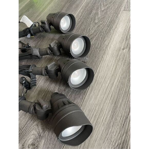 Hampton Bay 20 V LED Color Changing Flood Light Adjustable Head Black 4-Pack NEW - Picture 5 of 5